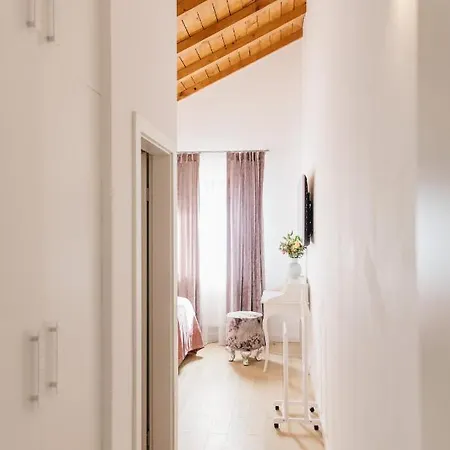 Villa Krolo Villa&wine Trilj