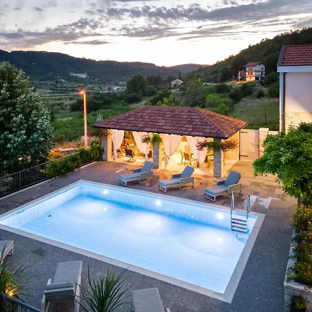 Krolo Villa&wine Villa