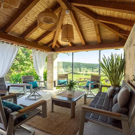 Villa Krolo Villa&wine *